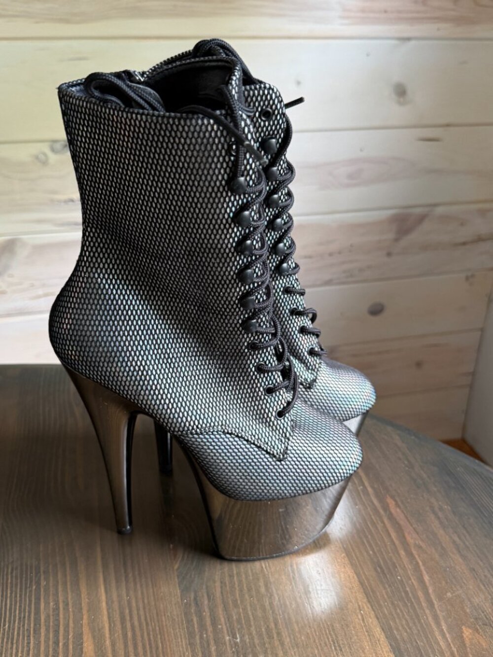 Pleaser ADORE-1020 Womens  Black 7" Heel Platform Closed Toe Closed Heel SZ 8